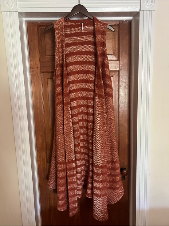 Free People Dresses & Skirts - Free People Rust Striped Asymmetrical Sleeveless Knit 🧶
